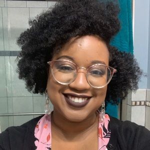 Meet your Posher, Jennie